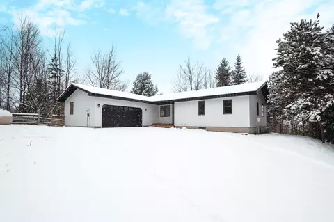 821 Alhambra, Traverse City, MI 49696
