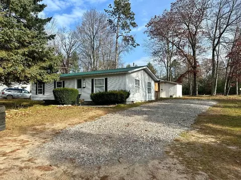 9166 Evergreen, Gladwin, MI 48624