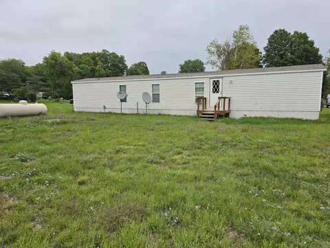 3385 Clyde, Mesick, MI 49668 photo 2
