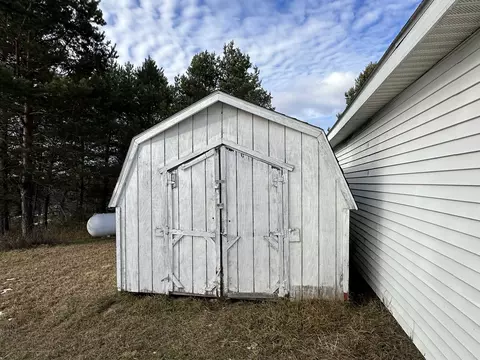 1543 E 16 Mile, Mesick, MI 49668 photo 24