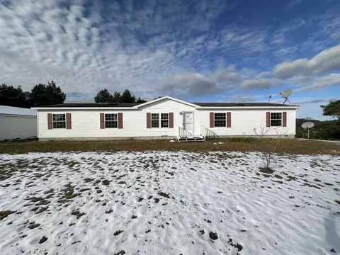 1543 E 16 Mile, Mesick, MI 49668 photo 2