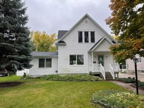 209 Elwell, Alma, MI 48801
