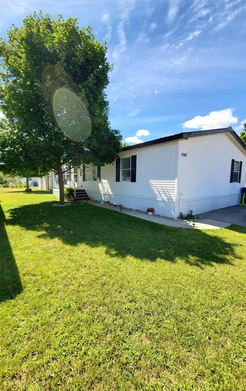 1547 David, Traverse City, MI 49686
