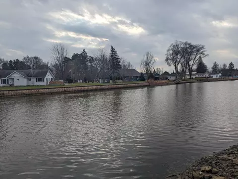 529 Detroit, Au Gres, MI 48703 photo 7