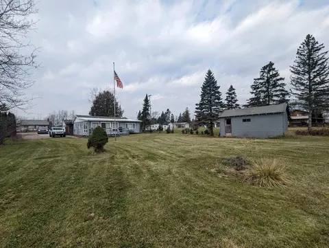 529 Detroit, Au Gres, MI 48703 photo 6