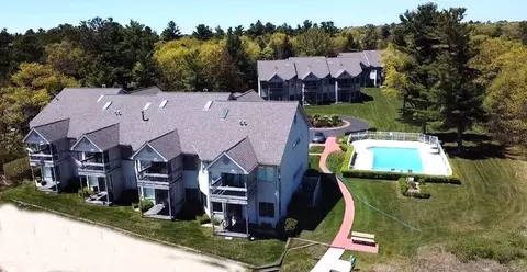 5678 N Us-23 #9, Oscoda, MI 48750
