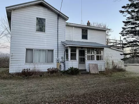 4445 E Colby, Stanton, MI 48888
