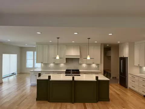 233 Vineyard Rdg, Traverse City, MI 49686