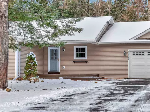 10866 Dylan, Interlochen, MI 49643 photo 7