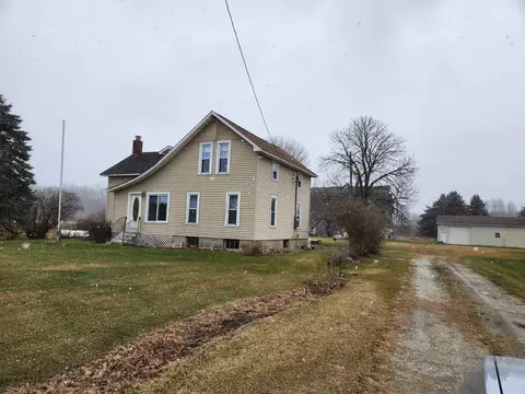 683 Hickory Is, Standish, MI 48658