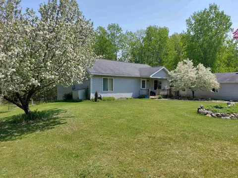 1344 Sawmill #LOT : 9, Charlevoix, MI 49720