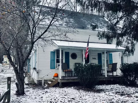 2231 Lincoln, Central Lake, MI 49622