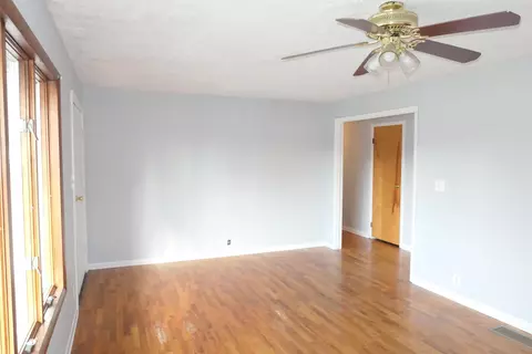 538 N Main, Ithaca, MI 48847 photo 4
