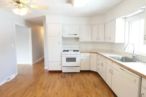 538 N Main, Ithaca, MI 48847 photo 5