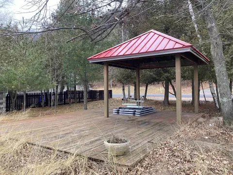 Spring Valley, Beulah, MI 49617 photo 8