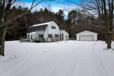 10762 Thiel, Traverse City, MI 49685