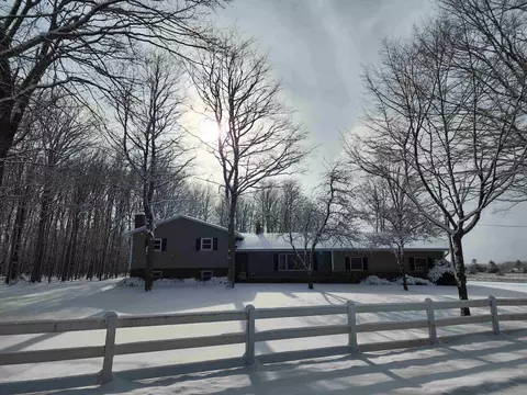 488 Kresnak, Mancelona, MI 49659