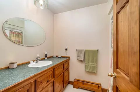 Bath - 3646 Townline, Omer, MI 48749 photo 9 of 11