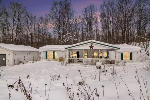 4598 M-72 W, Williamsburg, MI 49690