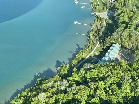 5446 Shoreline #7, Benzonia, MI 49616