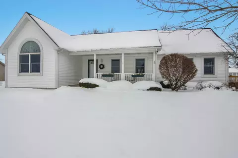 5176 Arlington, Traverse City, MI 49685