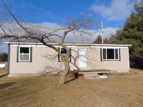 8829 E Pierce, Ithaca, MI 48847 photo 2