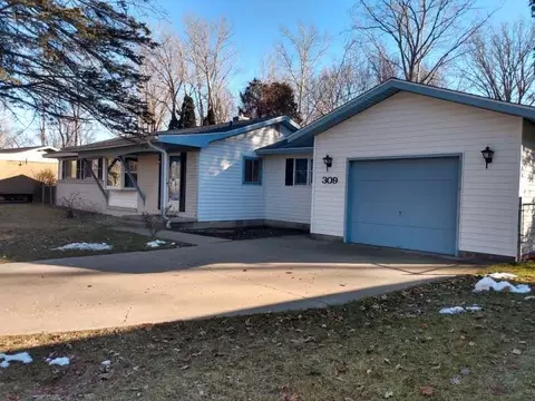 309 Ottawa, Oscoda, MI 48750