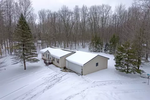 1975 Lake Placid, Kalkaska, MI 49646
