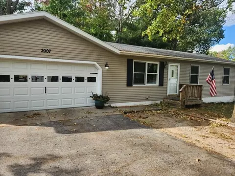 3007 Lafranier, Traverse City, MI 49686