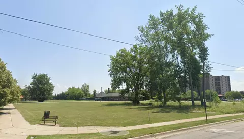 1310 N Madison #600 WOODSIDE AVENUE, Bay City, MI 48708