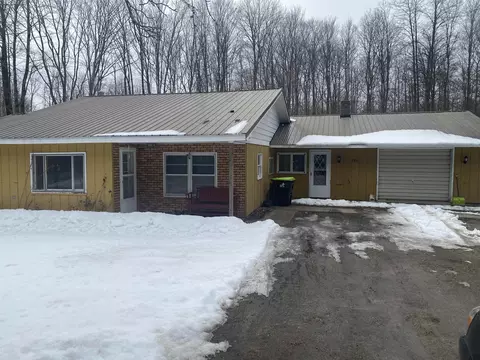 7517 County Road 571, Mancelona, MI 49659