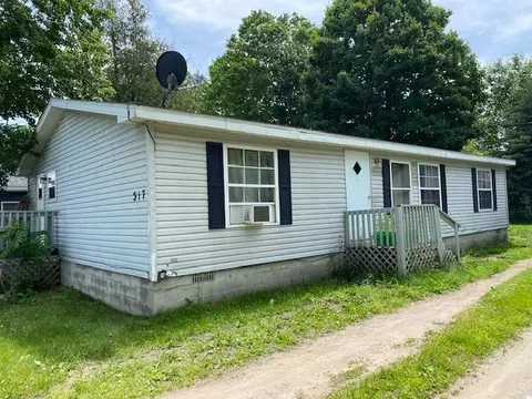 517 W Main, Kingsley, MI 49649