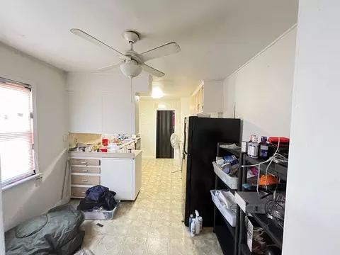 2147 Francisco, Flushing, MI 48433 photo 3