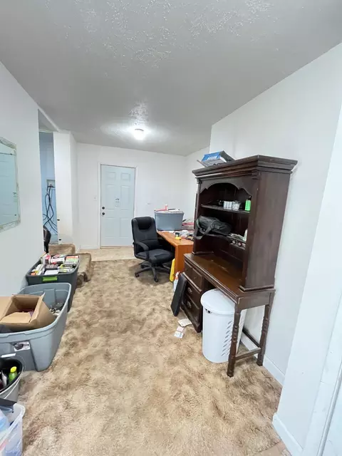 2147 Francisco, Flushing, MI 48433 photo 2