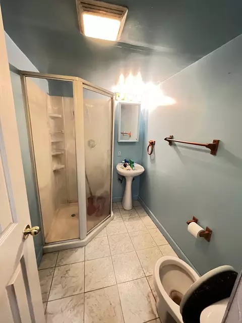 2147 Francisco, Flushing, MI 48433 photo 12