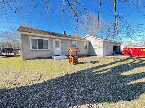 2147 Francisco, Flushing, MI 48433