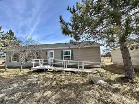 2214 N M-66, East Jordan, MI 49727