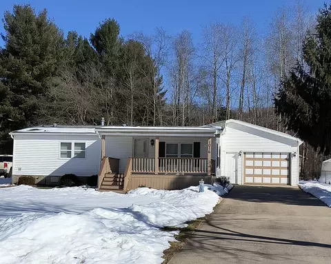 1016 Carmen, Lake Isabella, MI 48893