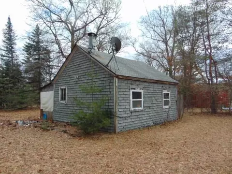 290 N Temple, Harrison, MI 48625