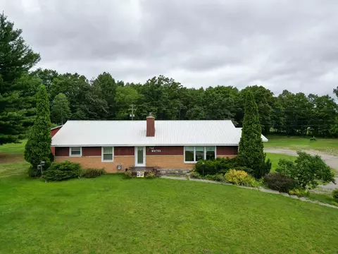 2404 W Cadillac, Farwell, MI 48622