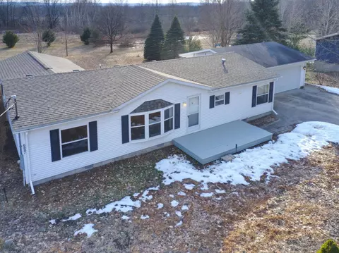 6897 River, Benzonia, MI 49616
