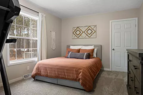 Bedroom - 11388 Emerald, Interlochen, MI 49643 photo 6 of 8
