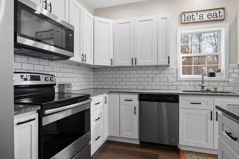 Kitchen - 11388 Emerald, Interlochen, MI 49643 photo 3 of 8