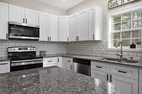 Kitchen - 11388 Emerald, Interlochen, MI 49643 photo 4 of 8