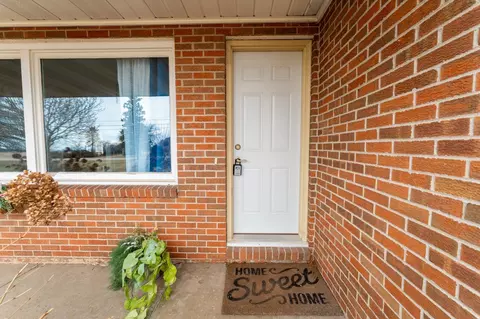 Exterior - 6426 E Blanchard, Shepherd, MI 48883 photo 3 of 29