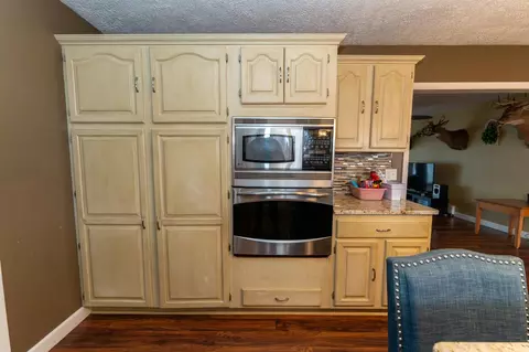 Kitchen - 6426 E Blanchard, Shepherd, MI 48883 photo 7 of 7