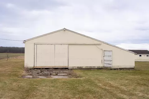 Exterior - 6426 E Blanchard, Shepherd, MI 48883 photo 20 of 29