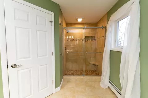 Bath - 6426 E Blanchard, Shepherd, MI 48883 photo 2 of 8