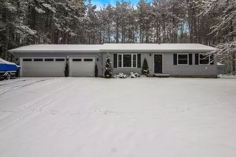 4210 Bridlewood, Traverse City, MI 49685