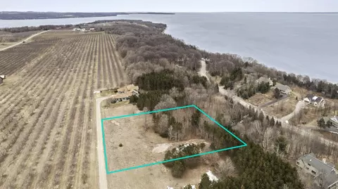 1187 S Celtic, Suttons Bay, MI 49682